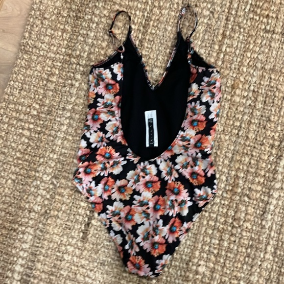 NWOT Nordstrom Leith floral print one piece bathing swim suit flower - Picture 6 of 8
